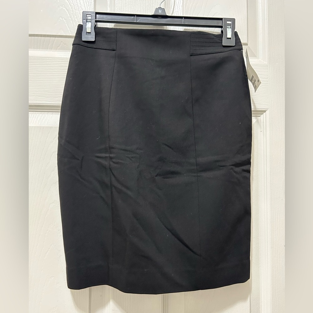 H&M Black skirt size 2